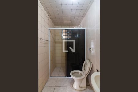 Banheiro de casa para alugar com 1 quarto, 31m² em Centro, Osasco