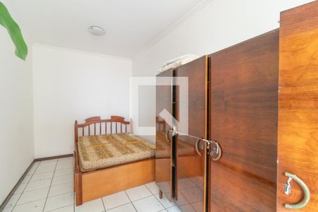 Quarto 1 de casa para alugar com 6 quartos, 474m² em Santo Antônio, Porto Alegre