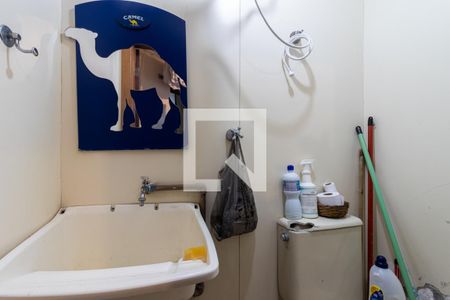 Apartamento à venda com 132m², 3 quartos e 2 vagasBanheiro de Serviço