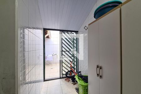 Casa à venda com 110m², 2 quartos e 2 vagasÁrea de Serviço