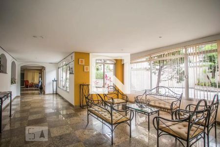 Apartamento à venda com 81m², 2 quartos e 1 vagaHall Social