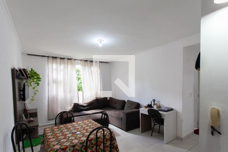 Sala de apartamento à venda com 3 quartos, 62m² em Guarani, Belo Horizonte
