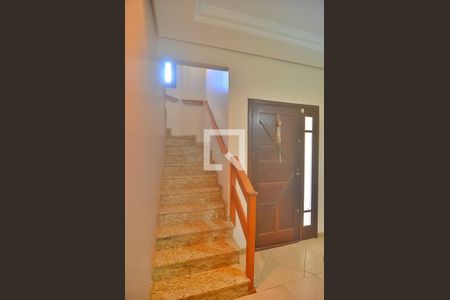 Escada de casa à venda com 3 quartos, 220m² em Harmonia, Canoas