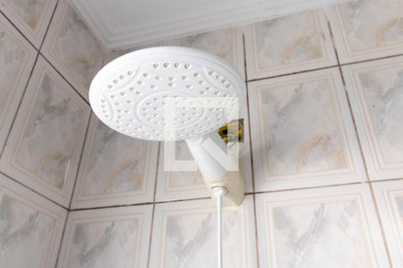 Casa à venda com 240m², 4 quartos e 4 vagas Casa à venda com 240m², 4 quartos e 4 vagasChuveiro