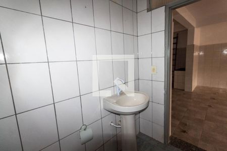 Casa à venda com 240m², 4 quartos e 4 vagas Casa à venda com 240m², 4 quartos e 4 vagasBanheiro 6