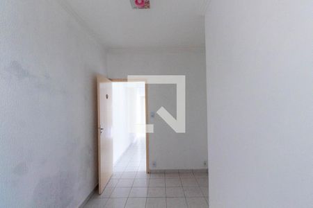 Casa à venda com 240m², 4 quartos e 4 vagas Casa à venda com 240m², 4 quartos e 4 vagasQuarto