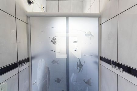 Casa à venda com 240m², 4 quartos e 4 vagas Casa à venda com 240m², 4 quartos e 4 vagasBanheiro da Suíte 2