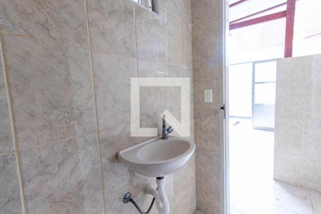 Casa à venda com 240m², 4 quartos e 4 vagas Casa à venda com 240m², 4 quartos e 4 vagasLavabo 1