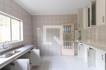 Casa à venda com 240m², 4 quartos e 4 vagas Casa à venda com 240m², 4 quartos e 4 vagasCozinha 1