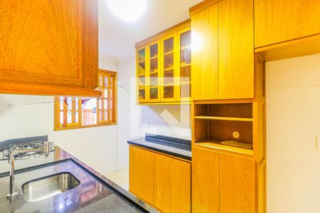 Apartamento para alugar com 125m², 2 quartos e 2 vagas Apartamento para alugar com 125m², 2 quartos e 2 vagasCozinha