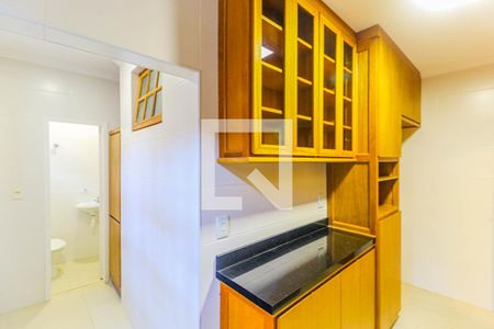 Apartamento para alugar com 125m², 2 quartos e 2 vagas Apartamento para alugar com 125m², 2 quartos e 2 vagasCozinha