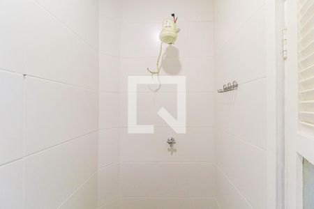 Apartamento para alugar com 125m², 2 quartos e 2 vagas Apartamento para alugar com 125m², 2 quartos e 2 vagasBanheiro de serviço