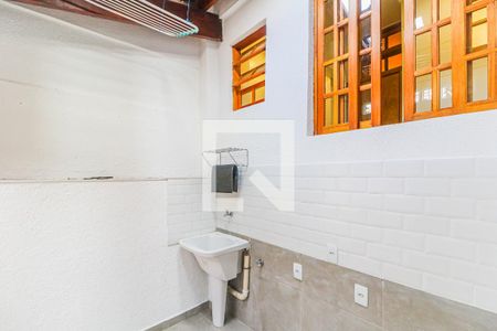 Apartamento para alugar com 125m², 2 quartos e 2 vagas Apartamento para alugar com 125m², 2 quartos e 2 vagasÁrea de Serviço