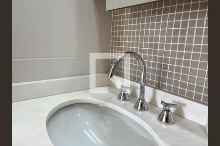 Banheiro Social de apartamento para alugar com 1 quarto, 63m² em Vila da Saúde, São Paulo