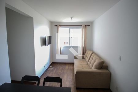 Sala de apartamento para alugar com 2 quartos, 41m² em Itaquera, São Paulo