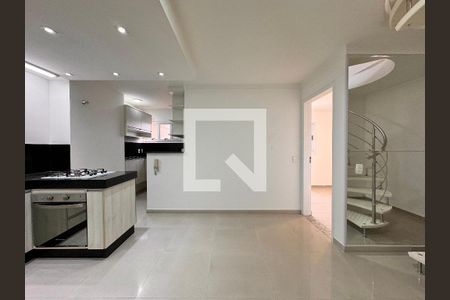 Apartamento à venda com 83m², 2 quartos e 2 vagas Apartamento à venda com 83m², 2 quartos e 2 vagasCozinha