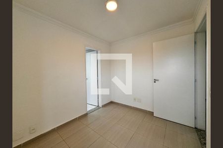 Apartamento à venda com 83m², 2 quartos e 2 vagas Apartamento à venda com 83m², 2 quartos e 2 vagasSuite