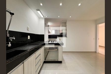 Apartamento à venda com 83m², 2 quartos e 2 vagas Apartamento à venda com 83m², 2 quartos e 2 vagasCozinha