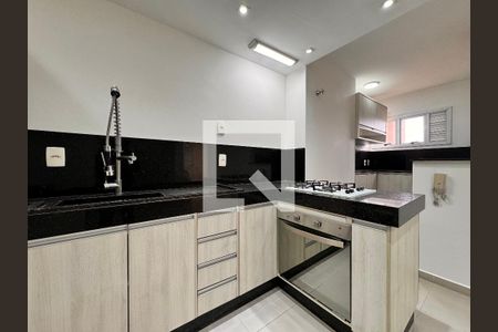 Apartamento à venda com 83m², 2 quartos e 2 vagas Apartamento à venda com 83m², 2 quartos e 2 vagasCozinha