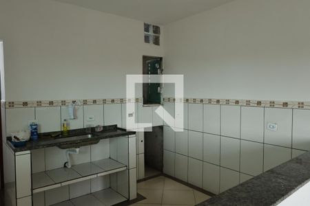 Casa para alugar com 100m², 2 quartos e sem vagacozinha