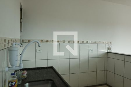 Casa para alugar com 100m², 2 quartos e sem vagacozinha