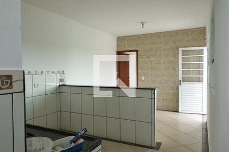Casa para alugar com 100m², 2 quartos e sem vagacozinha