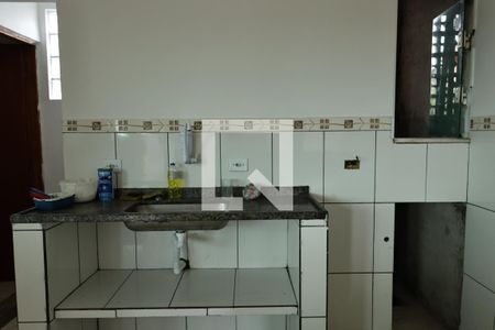 Casa para alugar com 100m², 2 quartos e sem vagacozinha