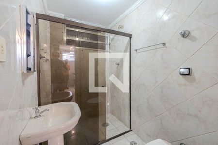 Banheiro de kitnet/studio para alugar com 1 quarto, 38m² em Bela Vista, São Paulo