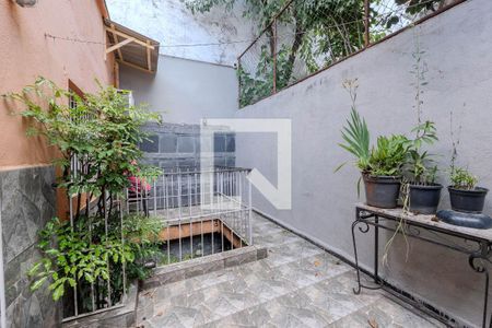 Casa à venda com 169m², 3 quartos e 1 vaga Casa à venda com 169m², 3 quartos e 1 vagaSacada