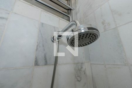 Casa à venda com 169m², 3 quartos e 1 vaga Casa à venda com 169m², 3 quartos e 1 vagaBanheiro da Suíte 1