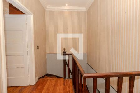 Casa à venda com 169m², 3 quartos e 1 vaga Casa à venda com 169m², 3 quartos e 1 vagaCorredor