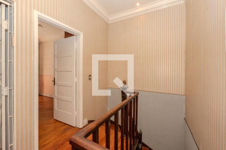 Casa à venda com 169m², 3 quartos e 1 vaga Casa à venda com 169m², 3 quartos e 1 vagaCorredor