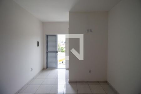 Quarto 2 de apartamento para alugar com 2 quartos, 68m² em Cidade Líder, São Paulo