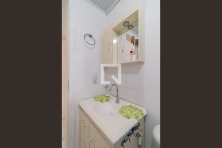 Banheiro de apartamento para alugar com 1 quarto, 48m² em Cavalhada, Porto Alegre