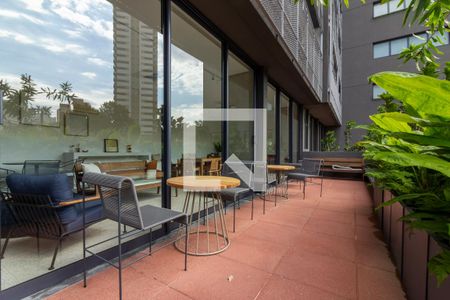 Apartamento à venda com 29m², 1 quarto e sem vagaÁrea comum