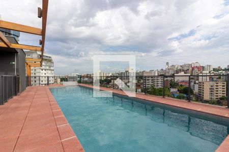 Apartamento à venda com 29m², 1 quarto e sem vagaÁrea comum - Piscina