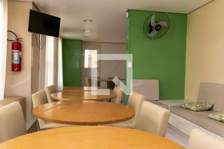 Apartamento para alugar com 46m², 2 quartos e 1 vagaÁrea comum - Salão de festas