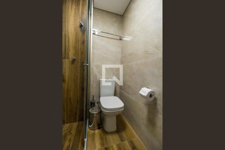 Apartamento para alugar com 67m², 2 quartos e 2 vagas Apartamento para alugar com 67m², 2 quartos e 2 vagasBanheiro da Suíte