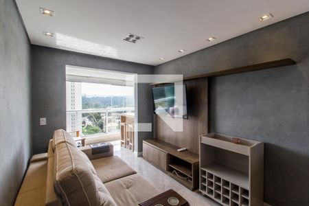 Sala de TV de apartamento para alugar com 2 quartos, 67m² em Melville Empresarial I E Ii, Barueri