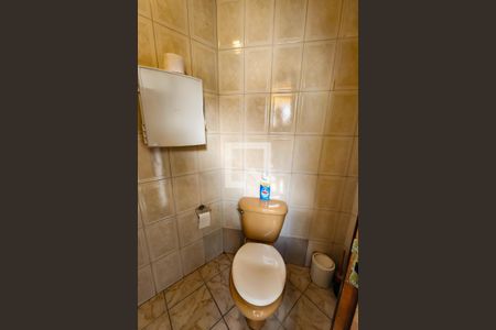 Casa à venda com 208m², 3 quartos e 4 vagasBanheiro