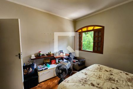 Casa à venda com 208m², 3 quartos e 4 vagasQuarto 2