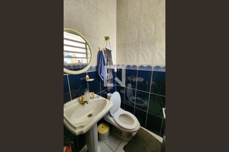 Casa à venda com 208m², 3 quartos e 4 vagasLavabo