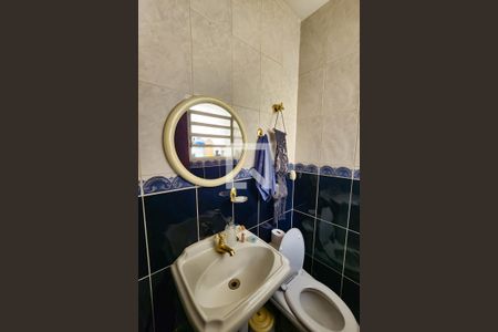 Casa à venda com 208m², 3 quartos e 4 vagasLavabo