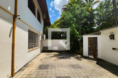 Casa à venda com 208m², 3 quartos e 4 vagasGaragem