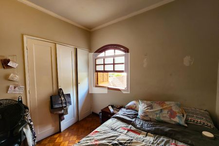 Casa à venda com 208m², 3 quartos e 4 vagasQuarto 1