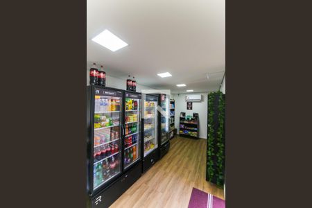 Apartamento à venda com 48m², 2 quartos e sem vagaÁrea comum - minimercado