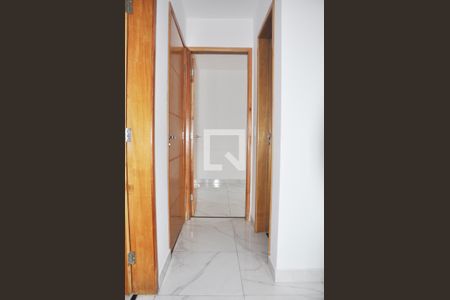Corredor - Quartos de apartamento para alugar com 2 quartos, 35m² em Vila Guilherme, São Paulo