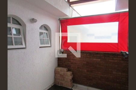 Casa à venda com 126m², 3 quartos e 1 vaga