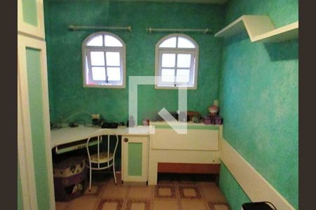 Casa à venda com 126m², 3 quartos e 1 vaga