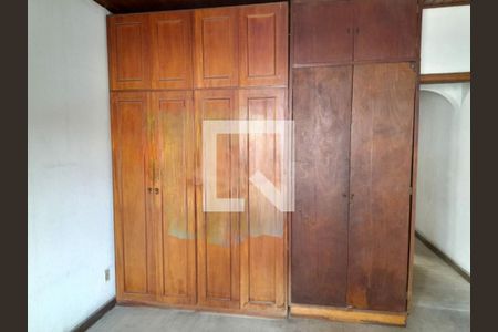 Casa à venda com 4 quartos, 260m² em Vila Mariana, São Paulo